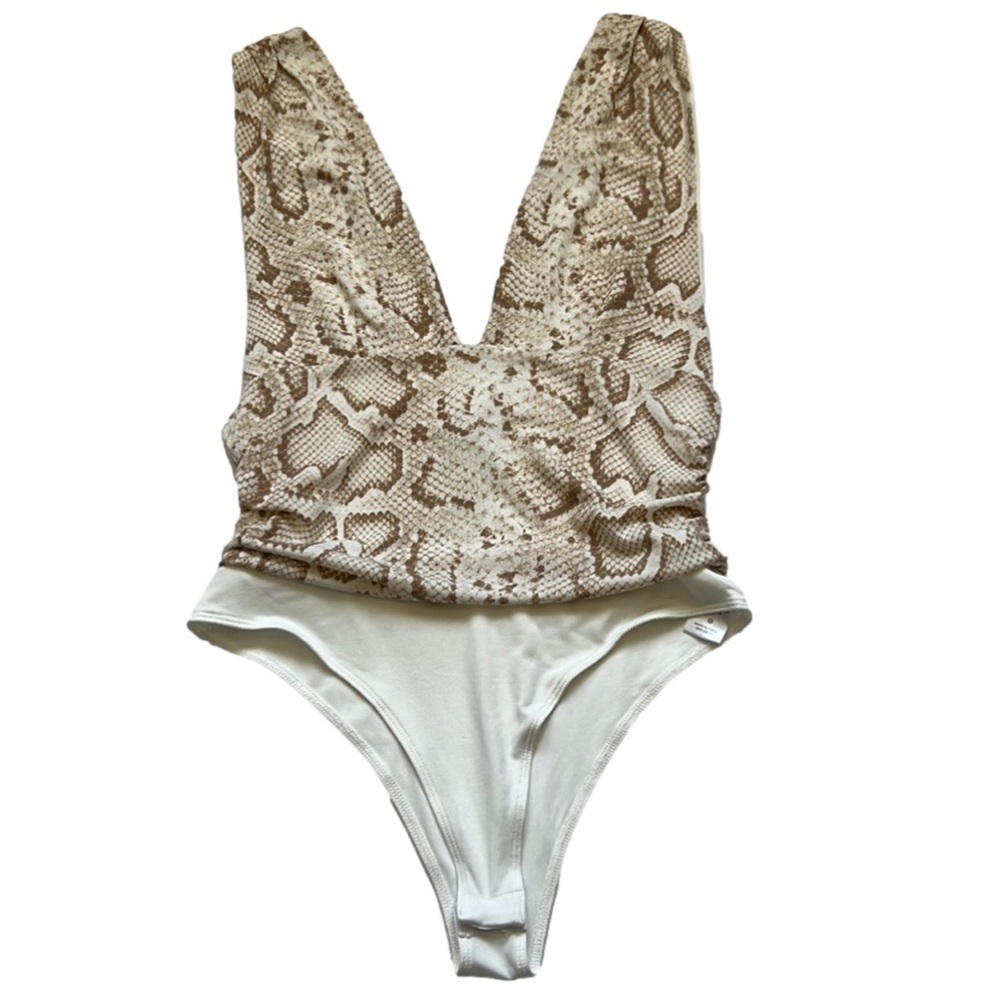 Fashion Nova Snake Print Bodysuit